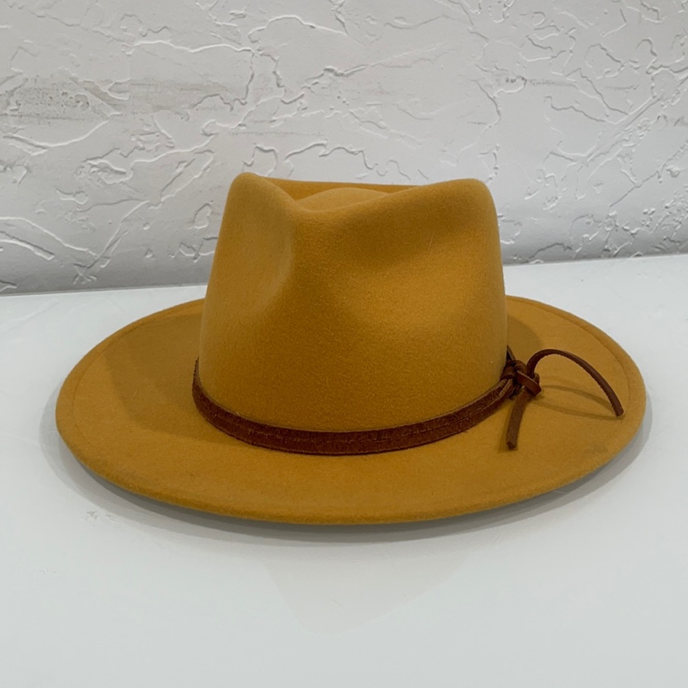 Billie in Mustard Wyeth Wool Hat